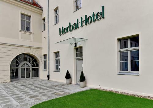Herbal Hotel Wroc?aw