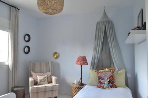 New 4 Bed Designer Villa With Pool