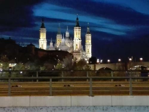 Zaragoza Centro Antiguo Spain - Apartamento Nuevo