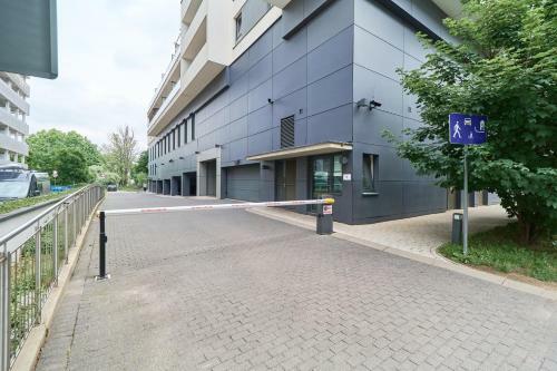 Apartments Odra Tower Wroc?aw By Renters