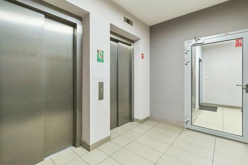 Apartments Odra Tower Wroc?aw By Renters