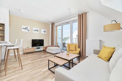 Luxurious Apartment Wroc?aw Kowale By Renters