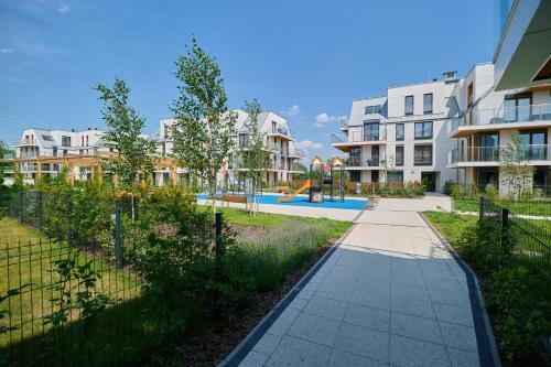 Luxurious Apartment Wroc?aw Kowale By Renters