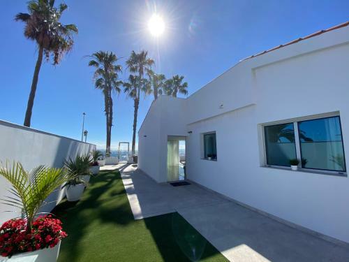 Villa Lucia Con Vista Mar Y Piscina Privada