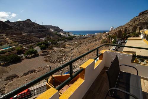 Two-bedroom Apartment Playa Del Cura With Views