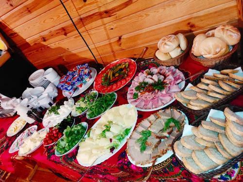 Bed & Breakfast Karczma Regionalna M?yn