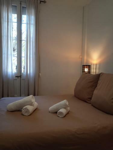 Casa Olivera- Apartament Al Passeig Font Vella