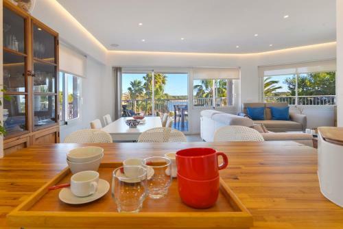 Canami... Luxury Apartment With Best Sea Views.