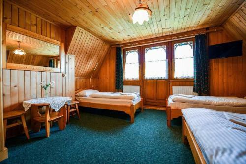 Osada Na Brzyzku Dom Z Saun? Dla Max. 20 Os�b