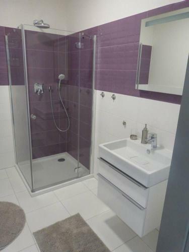 Apartament Nadmorski - Kompleks Pi?? M�rz Z Basenem