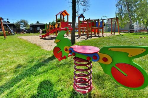 Holiday Resort, Sianozety