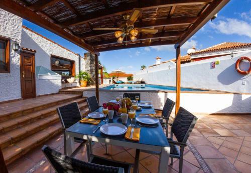 Villa Punta Negra Heated Pool Tenerifesummervillas