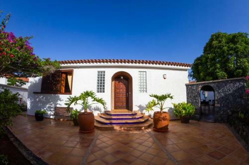 Villa Punta Negra Heated Pool Tenerifesummervillas