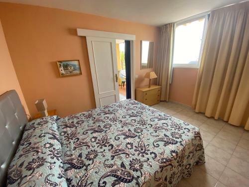 Apartamento En Los Gigantes, Tenerife