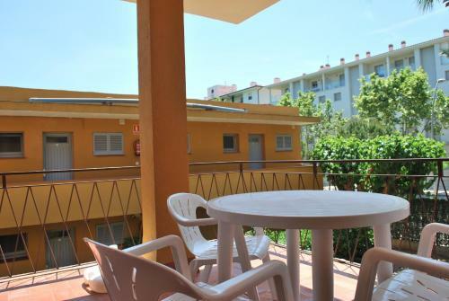 Apartamentos Les Palmeres