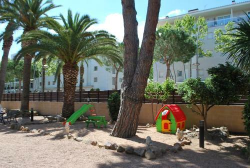 Apartamentos Les Palmeres