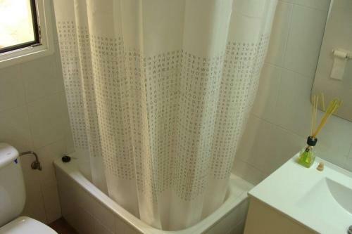 Apartamento Al Lado de La Playa Con Parking Y Jard�n