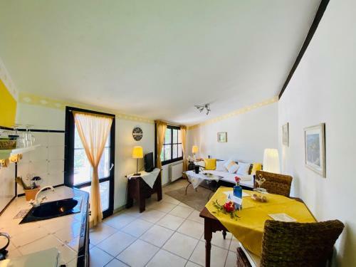 App. Grande - Osten Mallorca - Adults Only Apartments