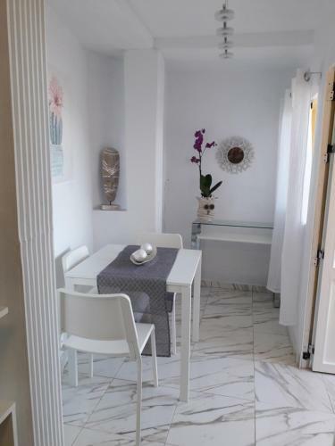 Beautiful Small Apartament