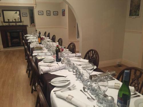 Hostal Longmead House