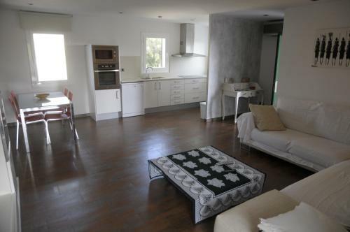 Encantador Apartamento En S'agar�-platja de Aro