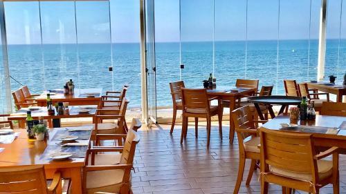 Mi Capricho 2e Beachfront- Apartment With Sea View - Costa Del Sol