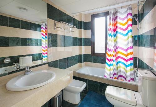 Wonderful 2 Bedroom Apartment 821