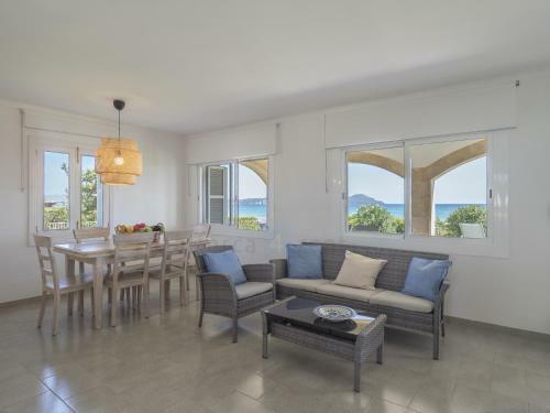 M4r 01 Villa Tagaste, Playa de Muro