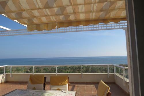 Apartamento �tico Frente Al Mar