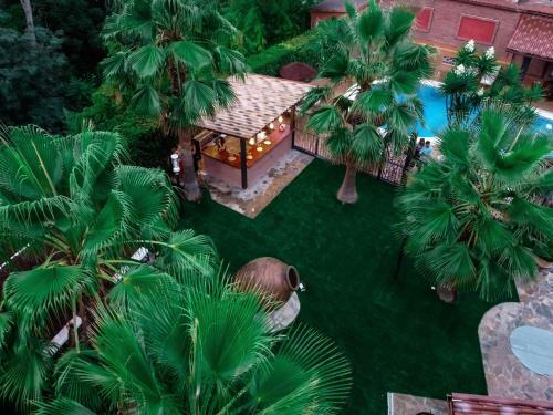 Lodge Caribbean Home