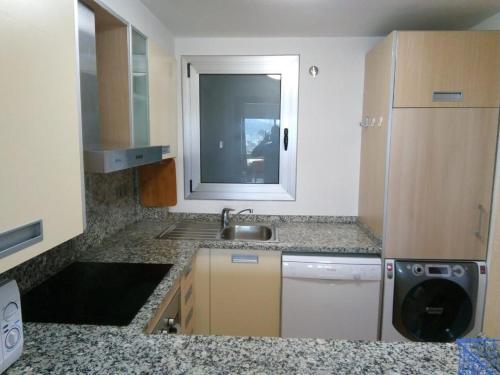 Apartamento Calle Delta Muga 3 Piso 1 Puerta 3
