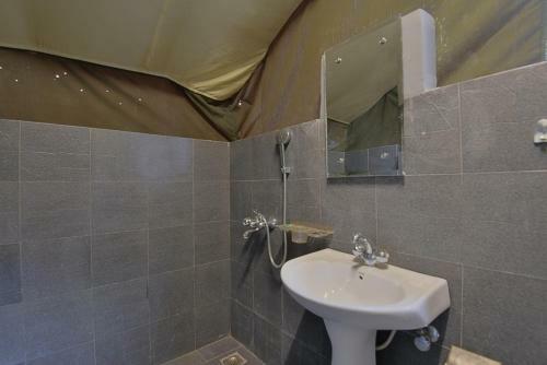 Hotel Livingstone Eco Resort Chail