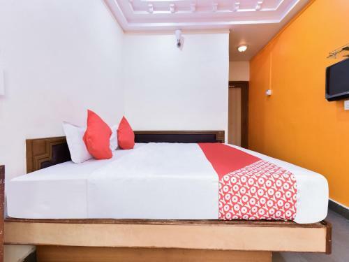 Hotel Oyo Flagship 73609 Sadanand Palace