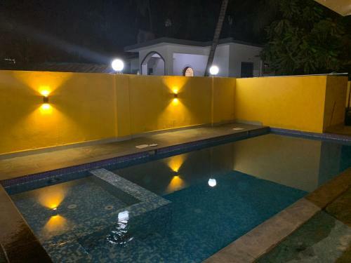 Hotel 10 Candolim Goa
