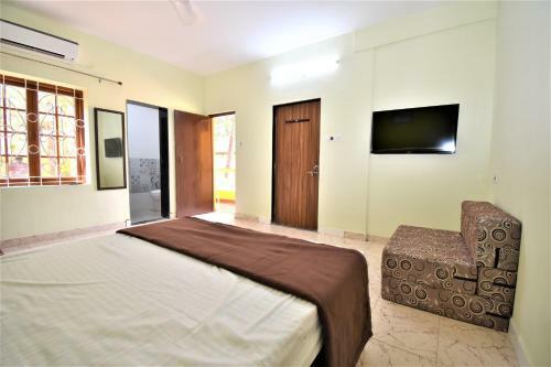 Hotel 10 Candolim Goa