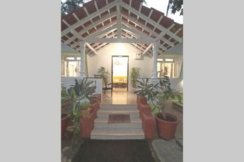 Independent Goan Villa With Pvt Swimming Pool