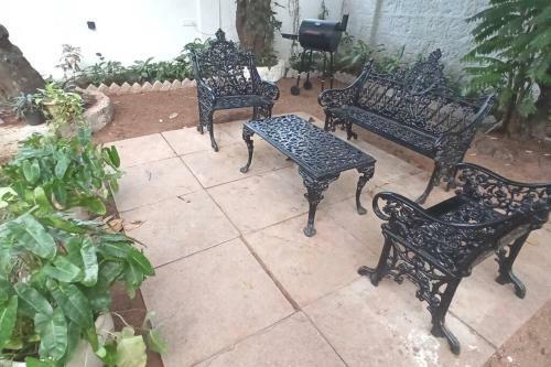 Independent Goan Villa With Pvt Swimming Pool