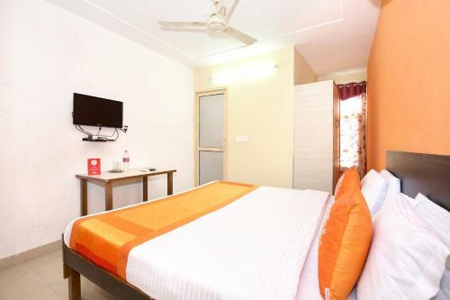 Oyo Flagship 11502 Hotel Grande