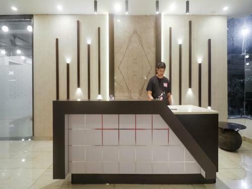 Hotel Oyo 8086 Motel Maurya