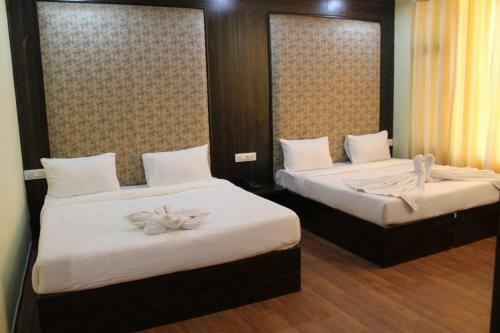 Hotel The Diamond Leaf