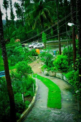 Lakeview Nest Homestay