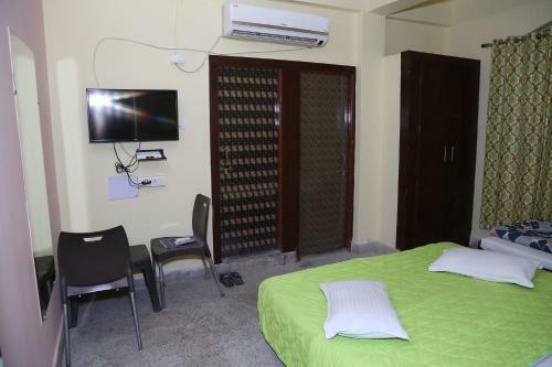 Hotel Shri Karni Vilas