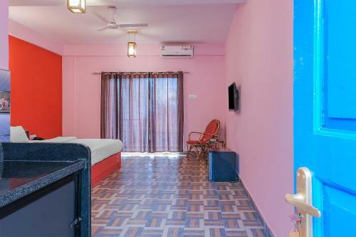 Hotel Capital O 84485 Morjim Beach Grand