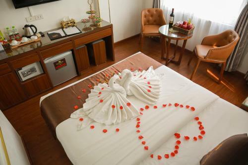 Royal Hotel