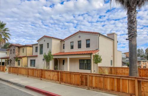 2885abd3-3bdrm Casa Blanca