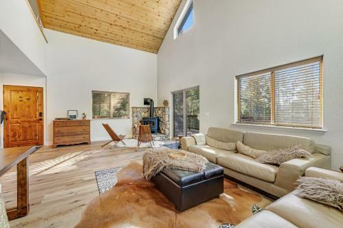 Blue Mountain Hideaway