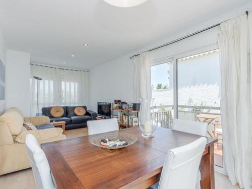 Apartment Requesens 160