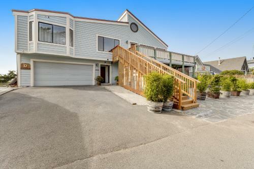 Whaleship Retreat Home
