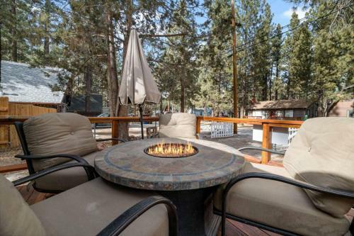 Bear Paz Cabin