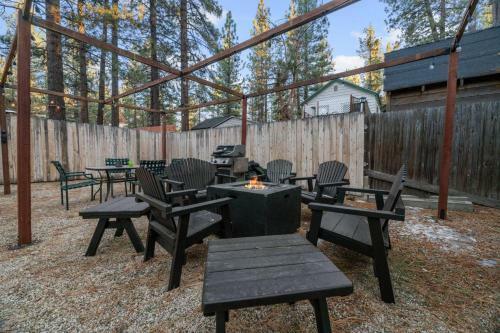 Bear Paz Cabin